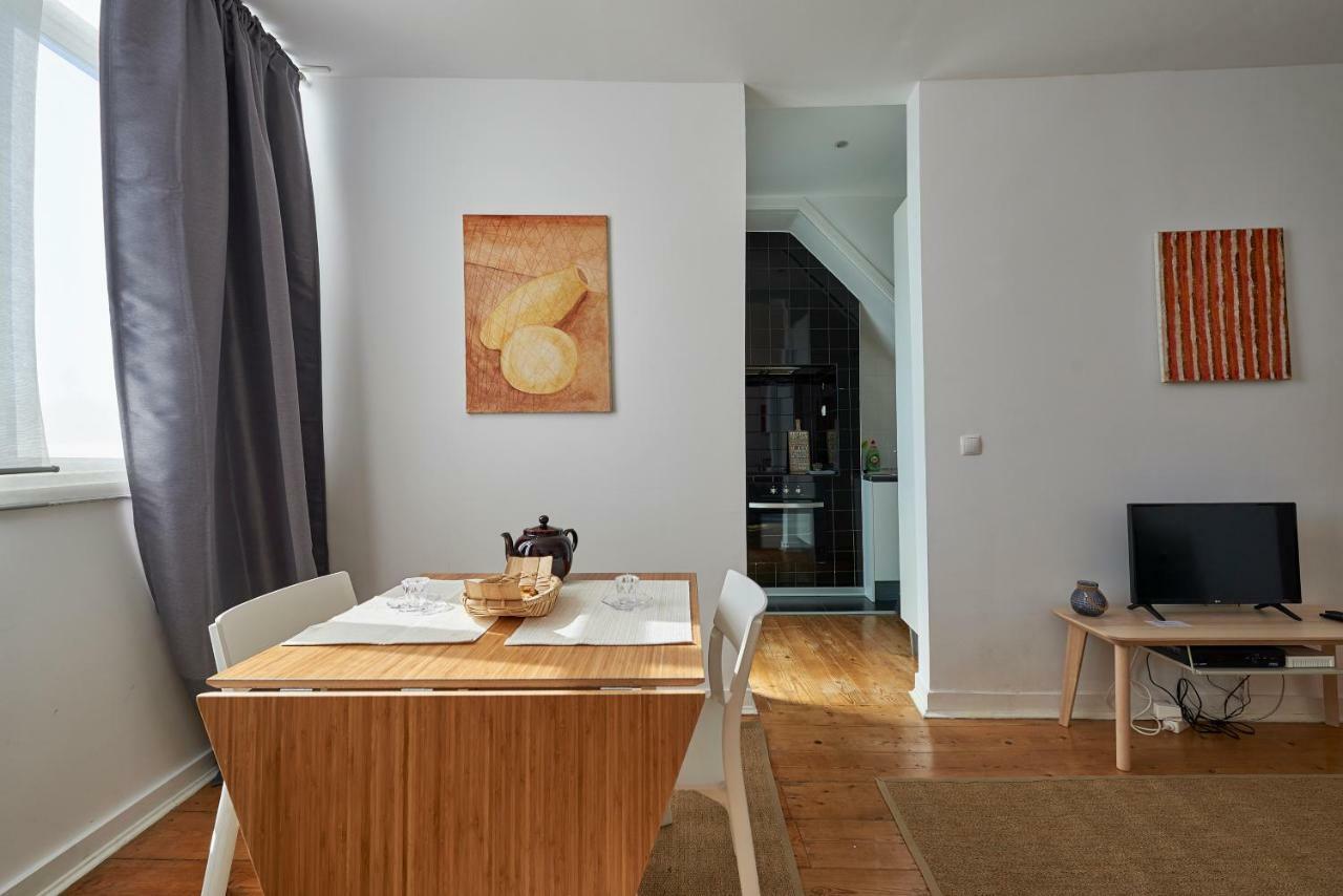 ליסבון Charming Apartment Em Belem-Books And Canvas מראה חיצוני תמונה